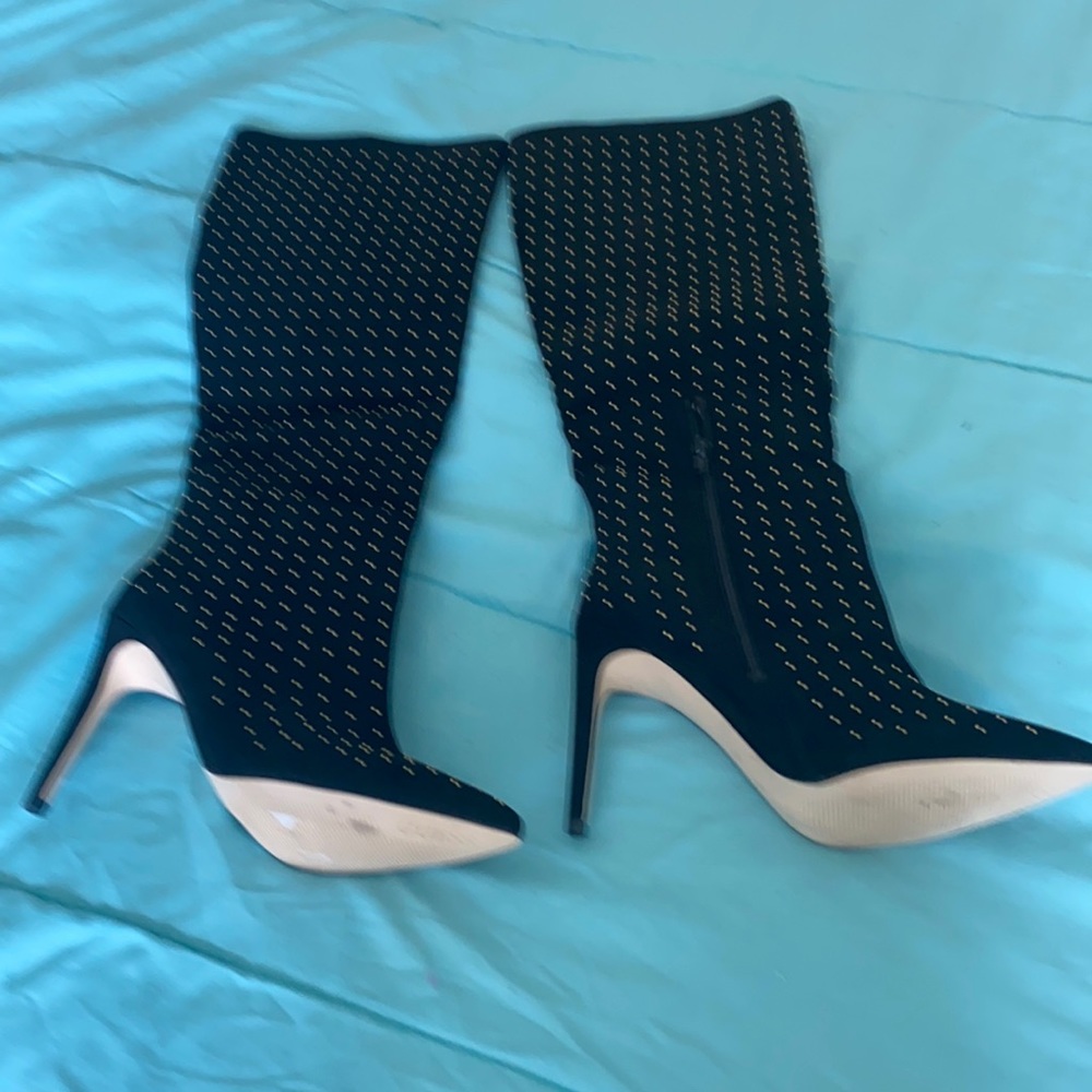 Bling bling rhinestone black suede heel boots